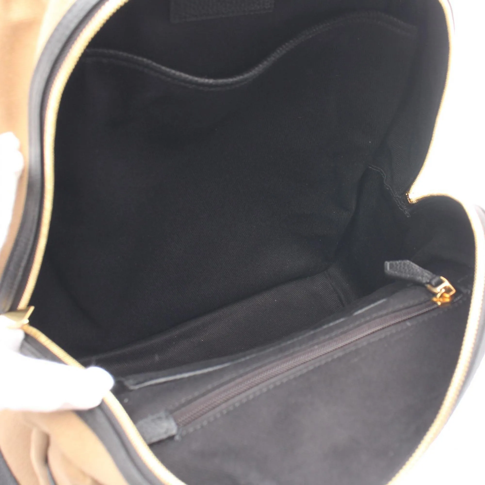 Bally   Leather Fabric Backpack (Pre-Owned)