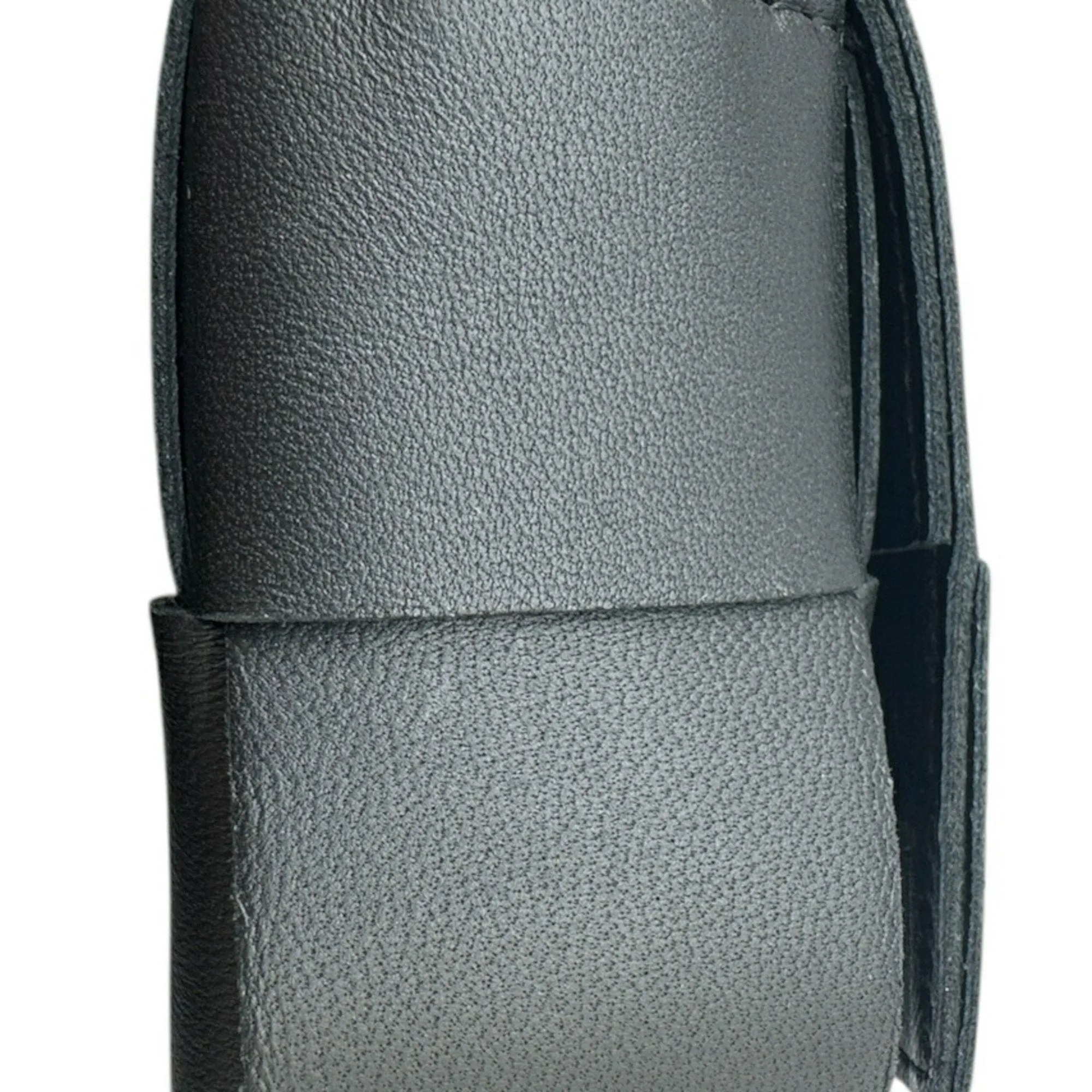 Bottega Veneta Leather Shoulder Bag (Pre-Owned)