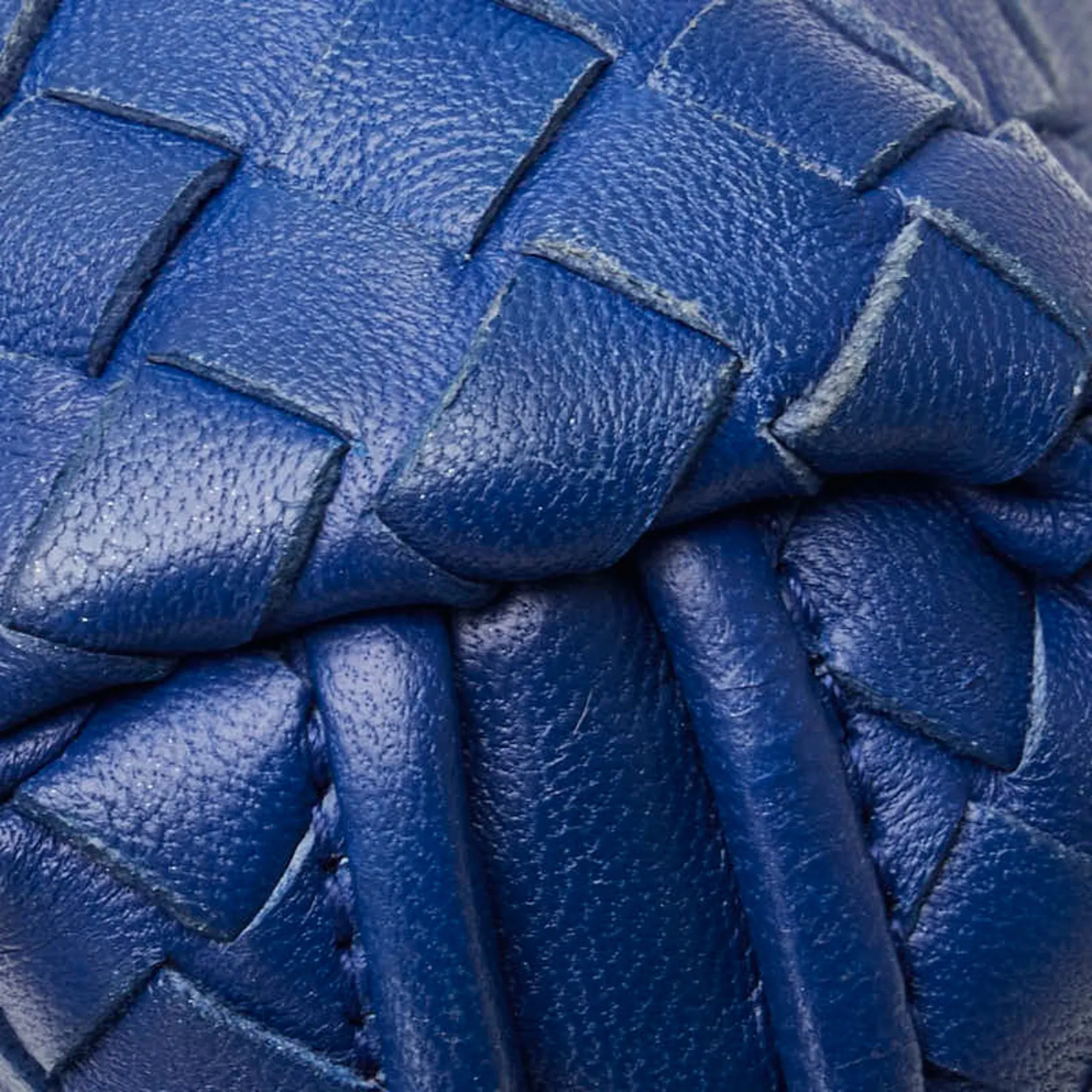 Bottega Veneta Leather Shoulder Bag (Pre-Owned)