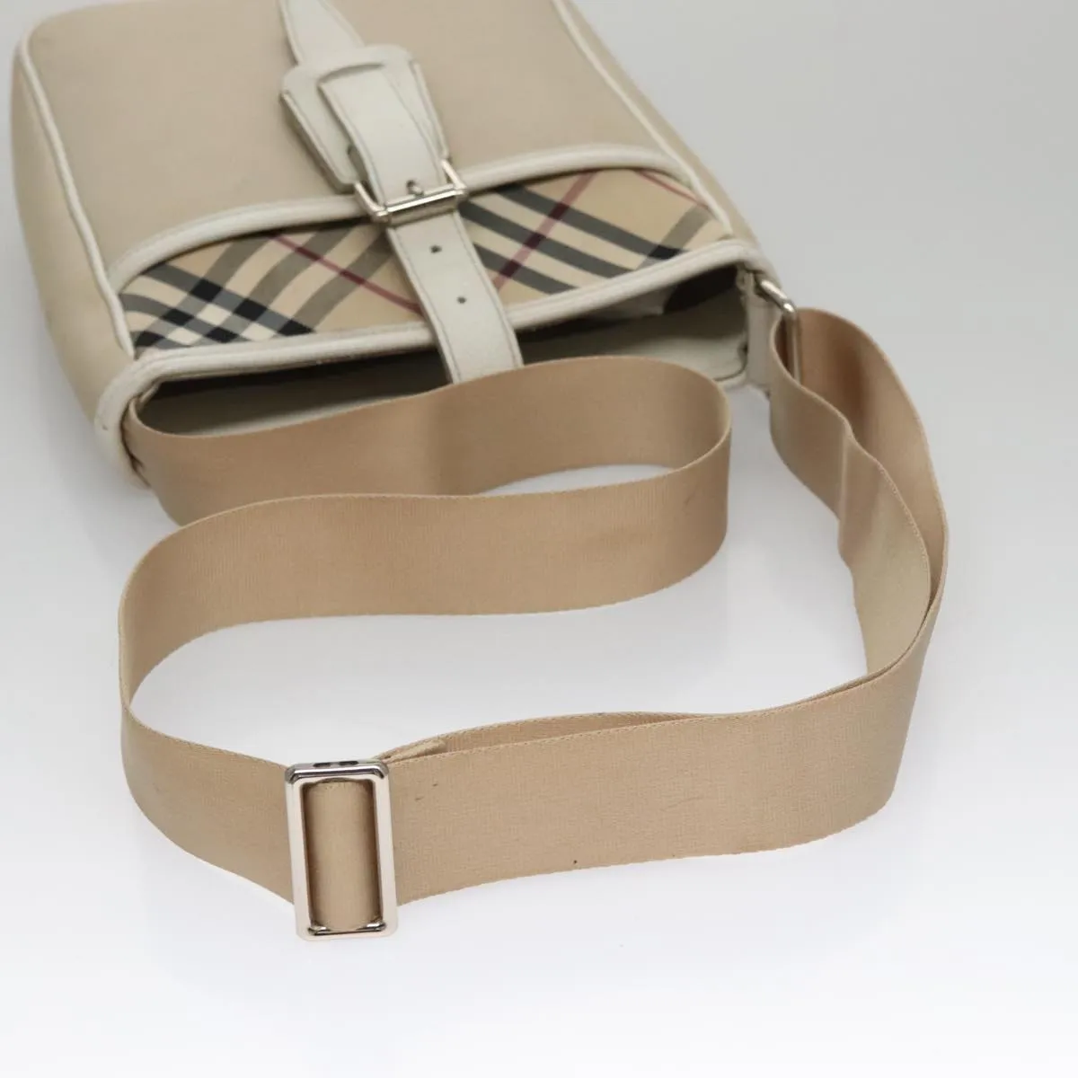 Burberry Nova Check Canvas Shoulder Bag (Pre-Owned)