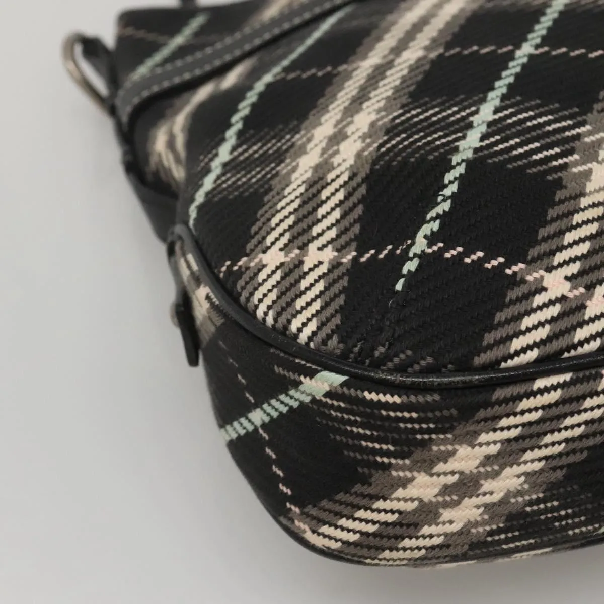 Burberry Nova Check Wool Shoulder Bag (Pre-Owned)