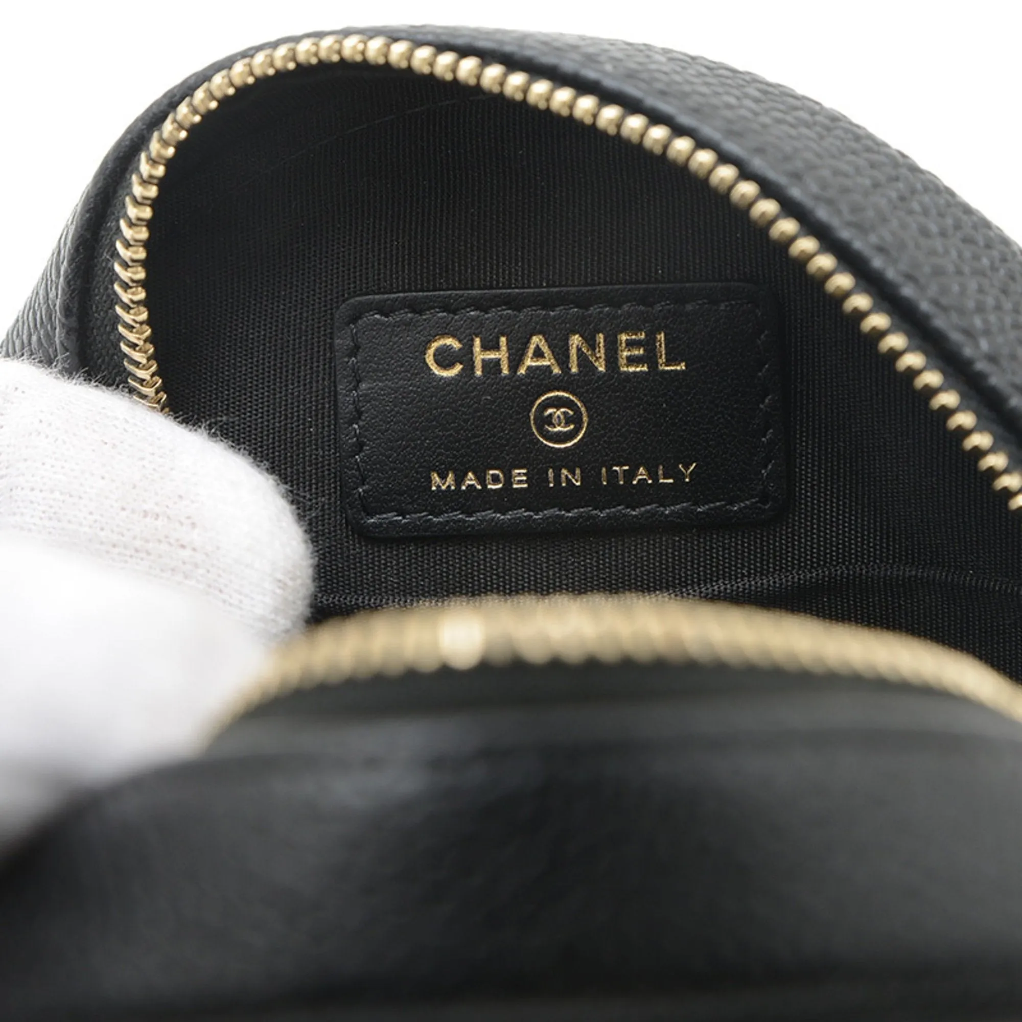 Chanel Grained Calfskin Shoulder Bag (Pre-Owned)