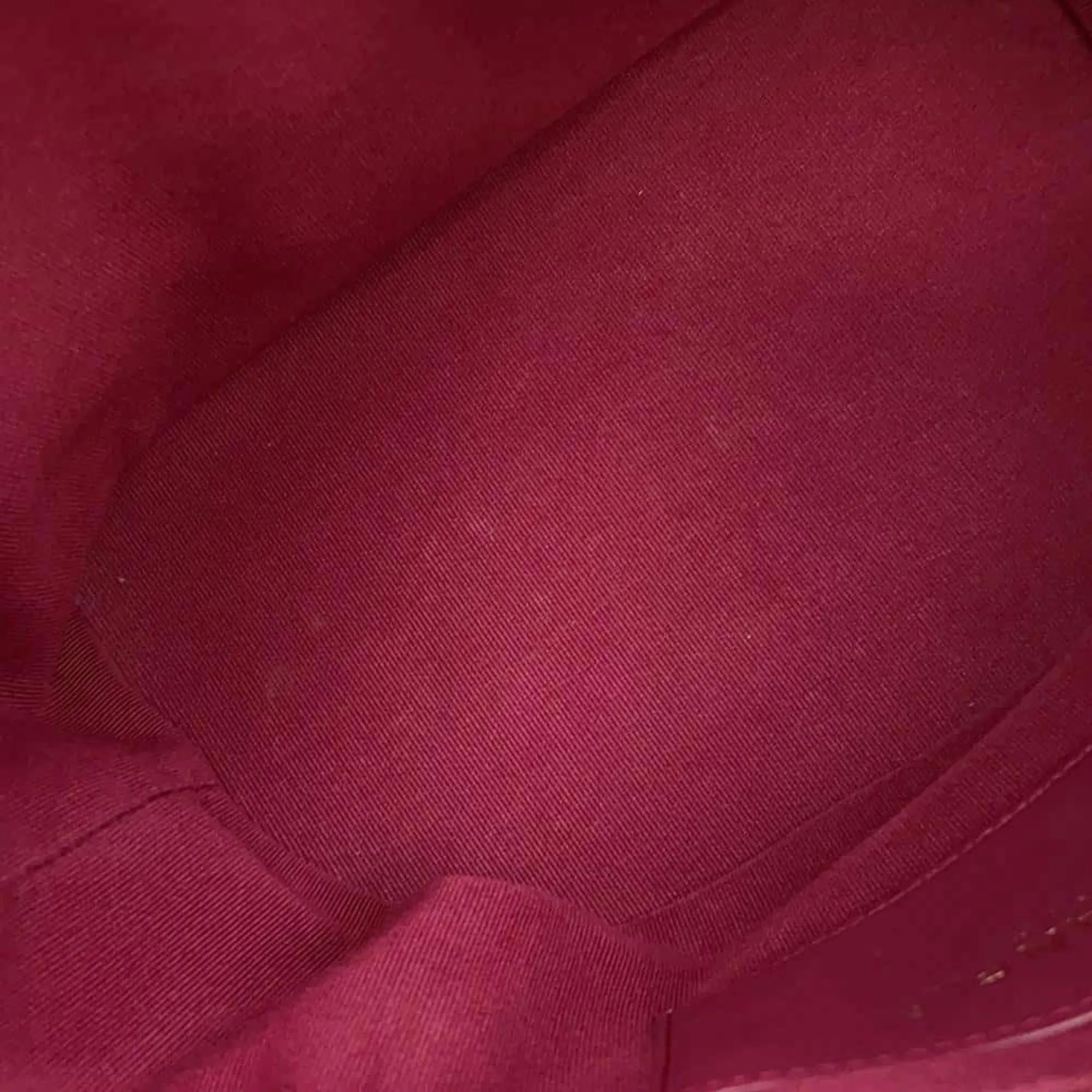 Chanel Leather Backpack (Pre-Owned)