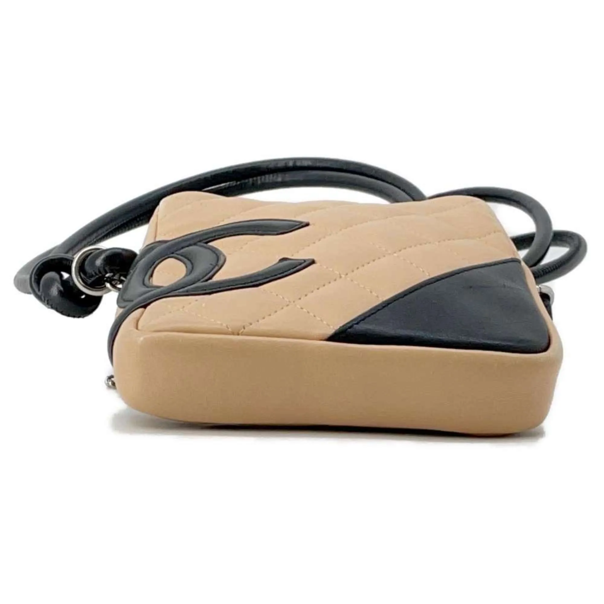 Chanel Leather Shoulder Bag (Pre-Owned)
