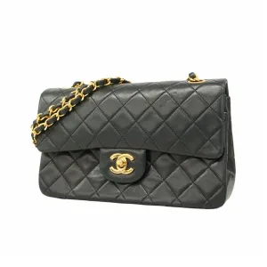 Chanel Leather Shoulder Bag (Pre-Owned)