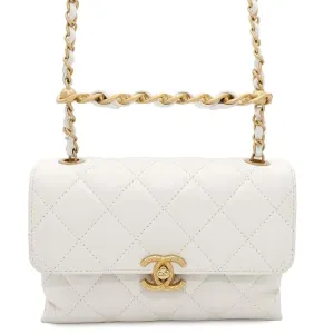 Chanel Leather Shoulder Bag (Pre-Owned)