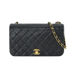 Chanel Leather Shoulder Bag (Pre-Owned)