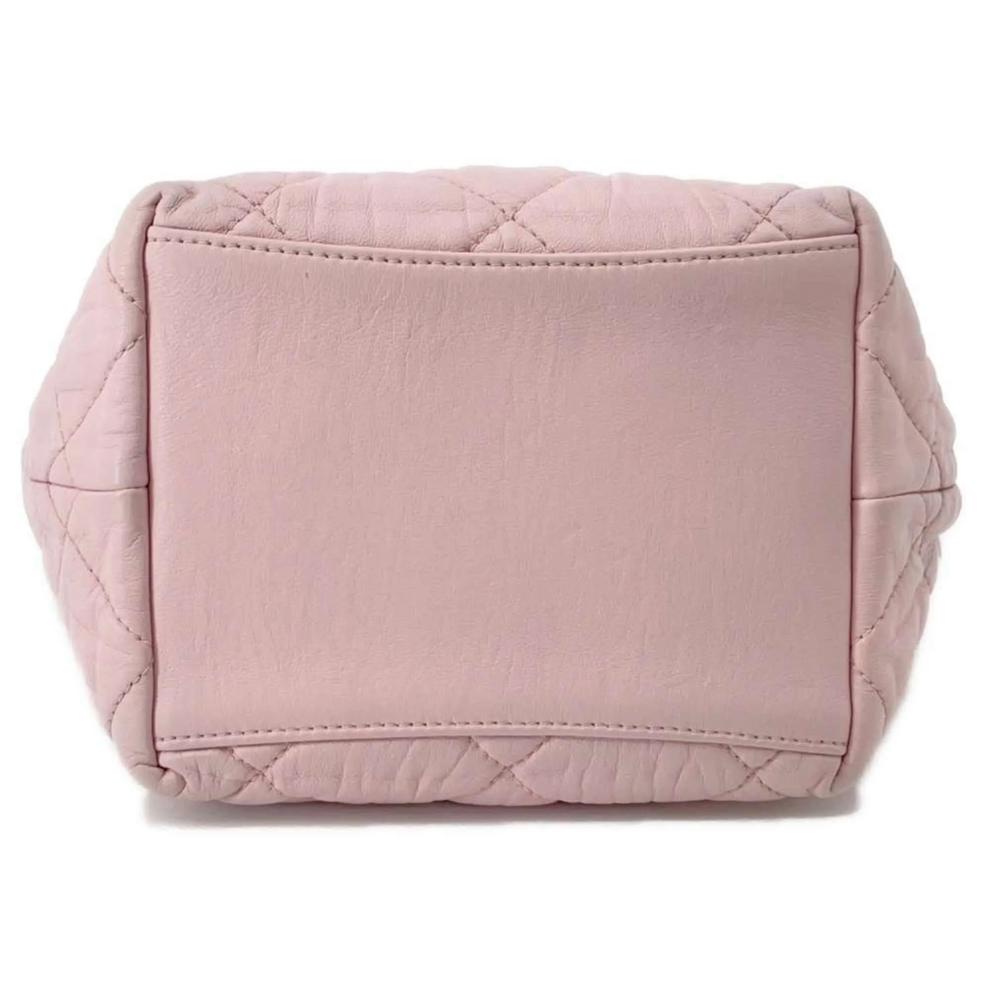Chanel Leather Shoulder Bag (Pre-Owned)