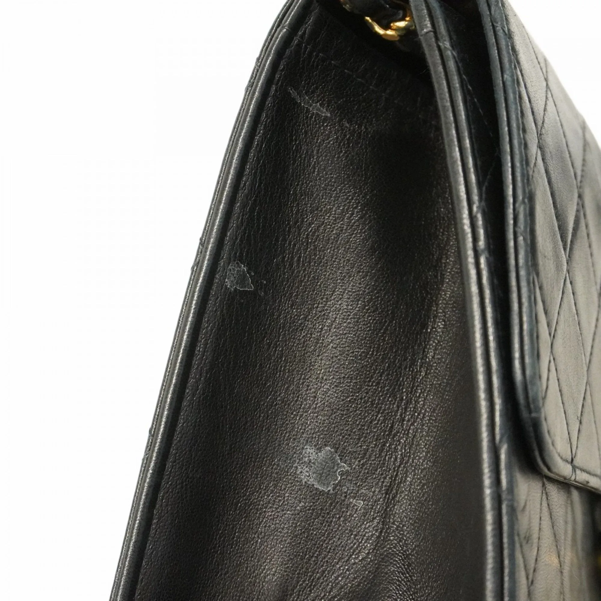 Chanel Leather Shoulder Bag (Pre-Owned)
