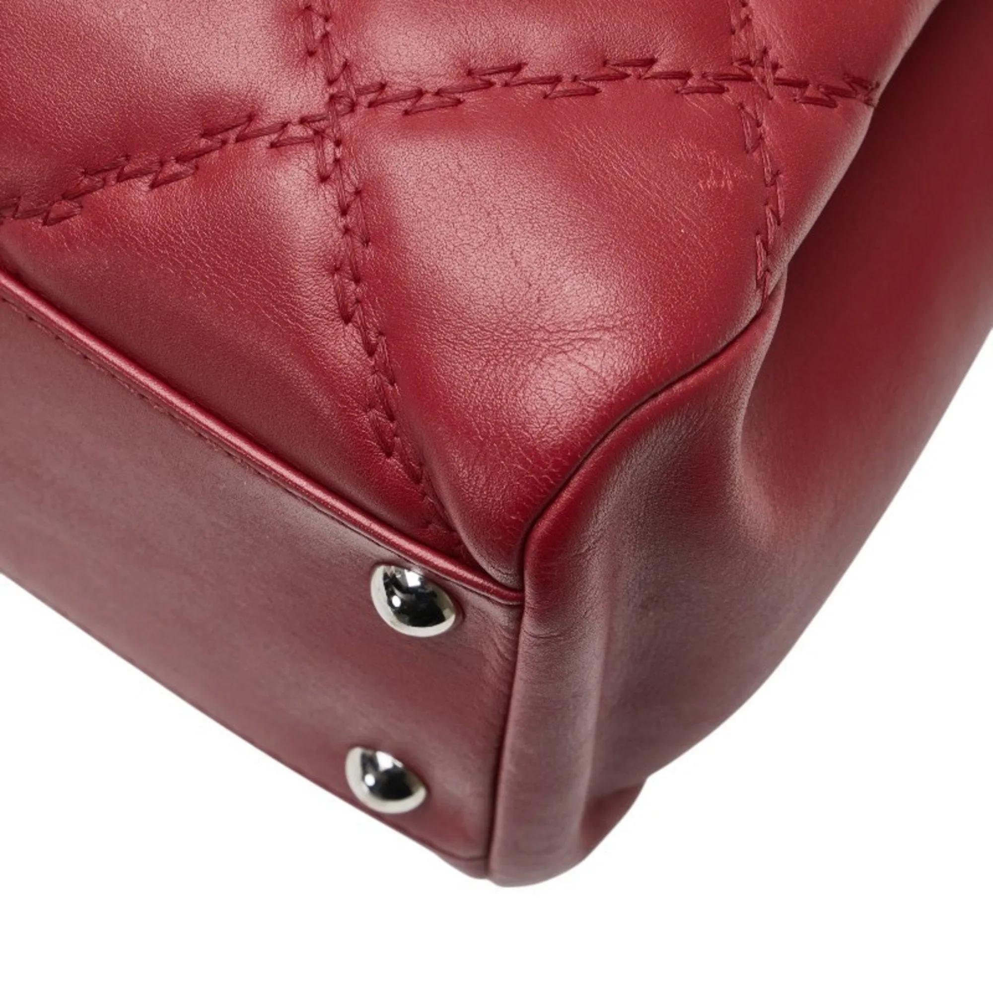 Chanel Leather Shoulder Bag (Pre-Owned)