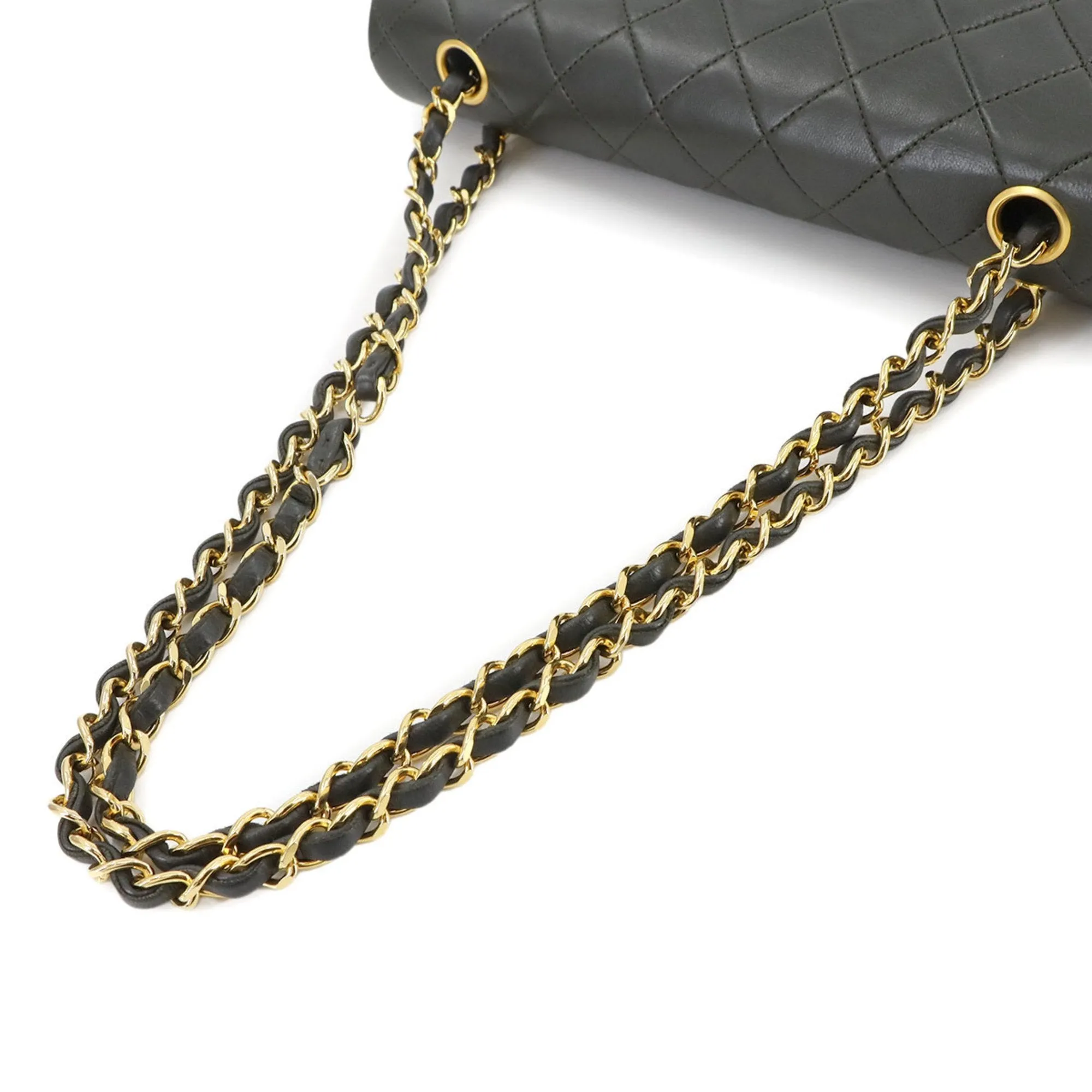 Chanel Leather Shoulder Bag (Pre-Owned)