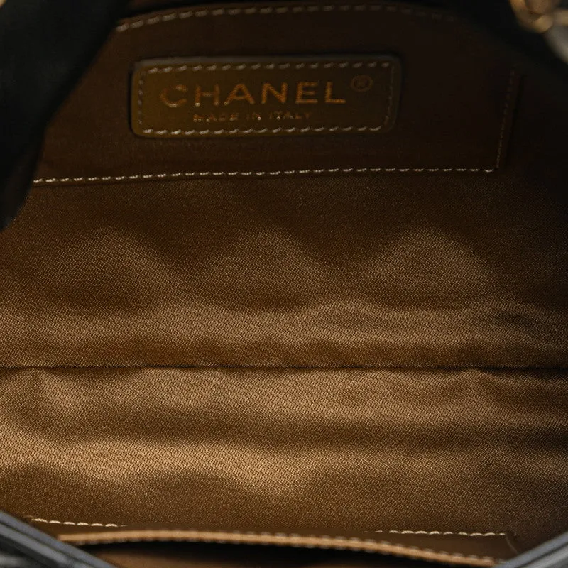 Chanel Reissue Quilted Leather Chain Flap Bag Leather Shoulder Bag in Good condition