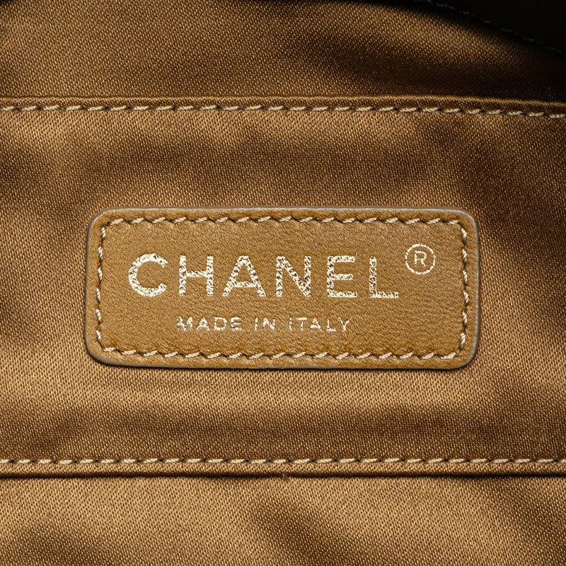 Chanel Reissue Quilted Leather Chain Flap Bag Leather Shoulder Bag in Good condition