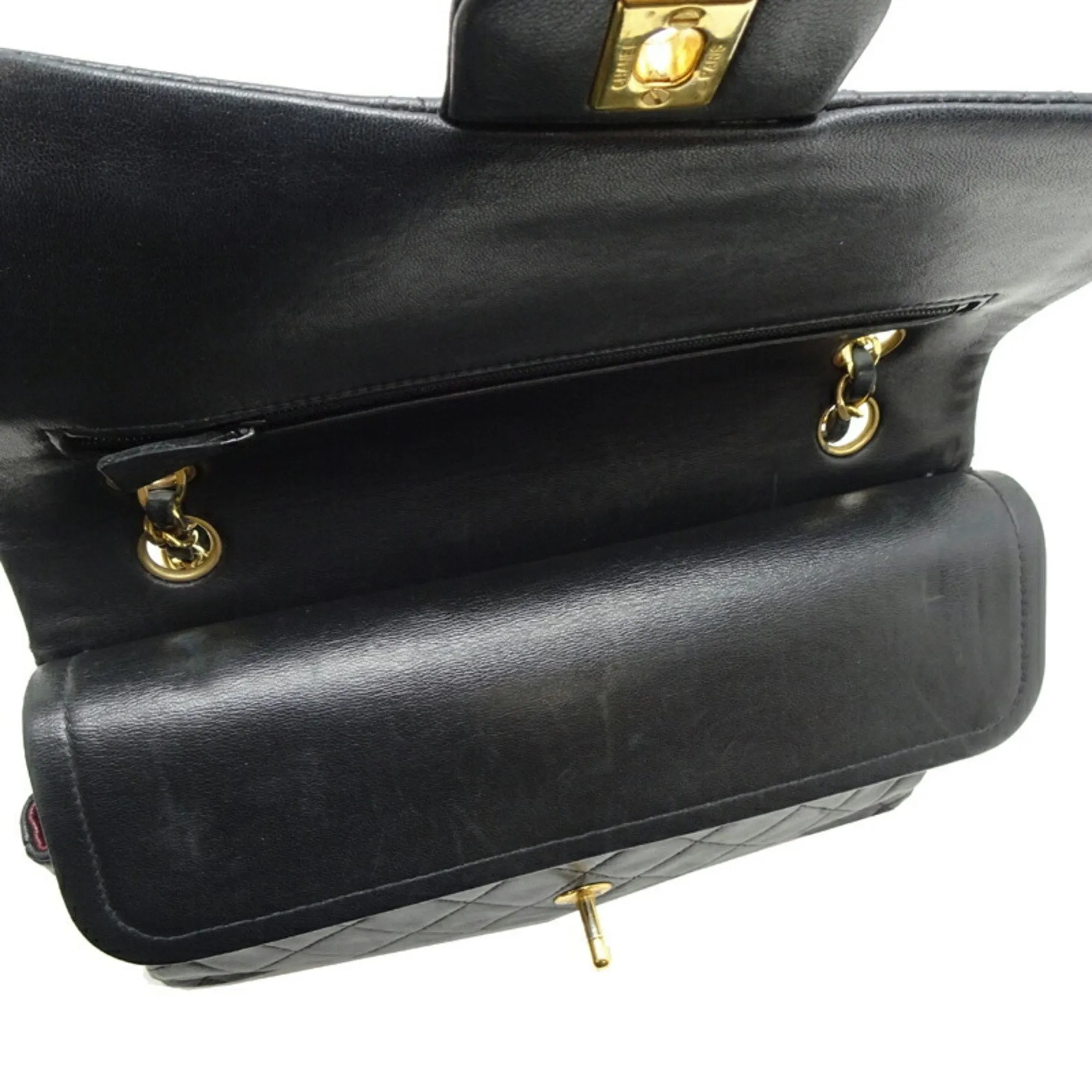 Chanel Timeless Leather Shoulder Bag (Pre-Owned)