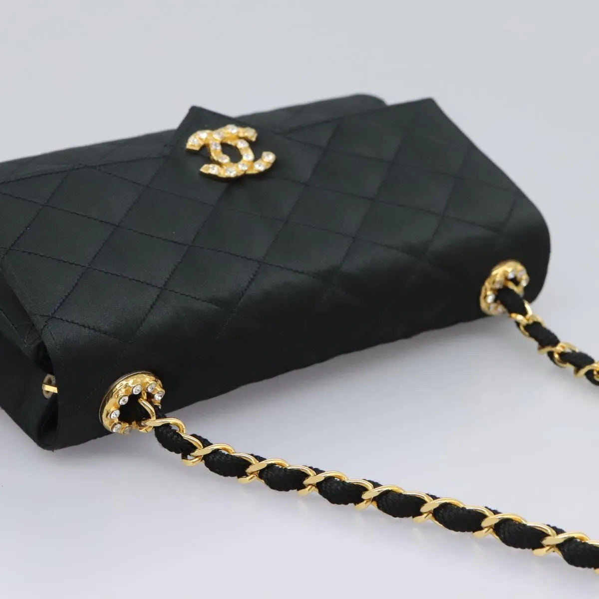 Chanel Timeless Synthetic Shoulder Bag (Pre-Owned)