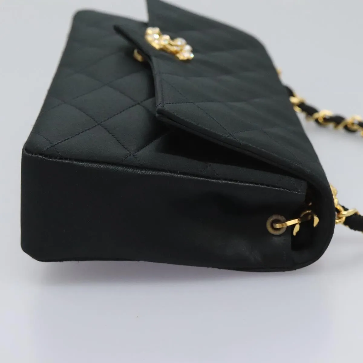 Chanel Timeless Synthetic Shoulder Bag (Pre-Owned)