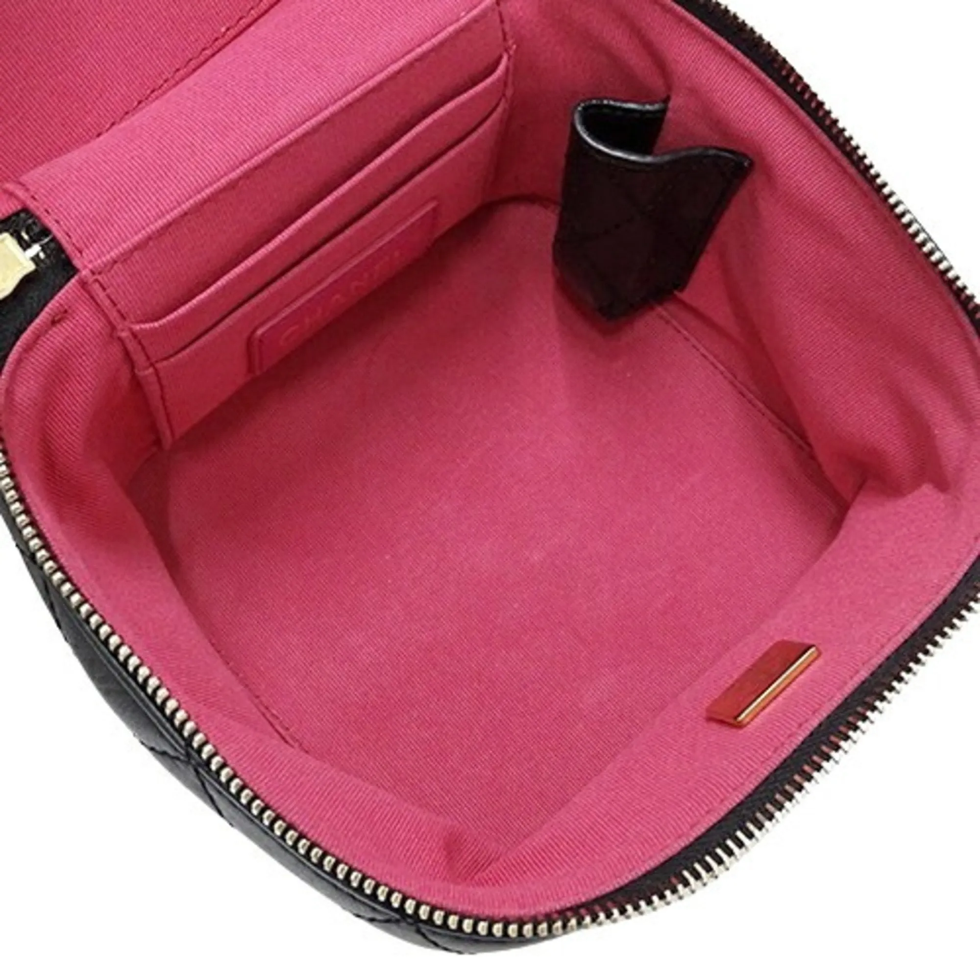 Chanel Vanity Leather Shoulder Bag (Pre-Owned)