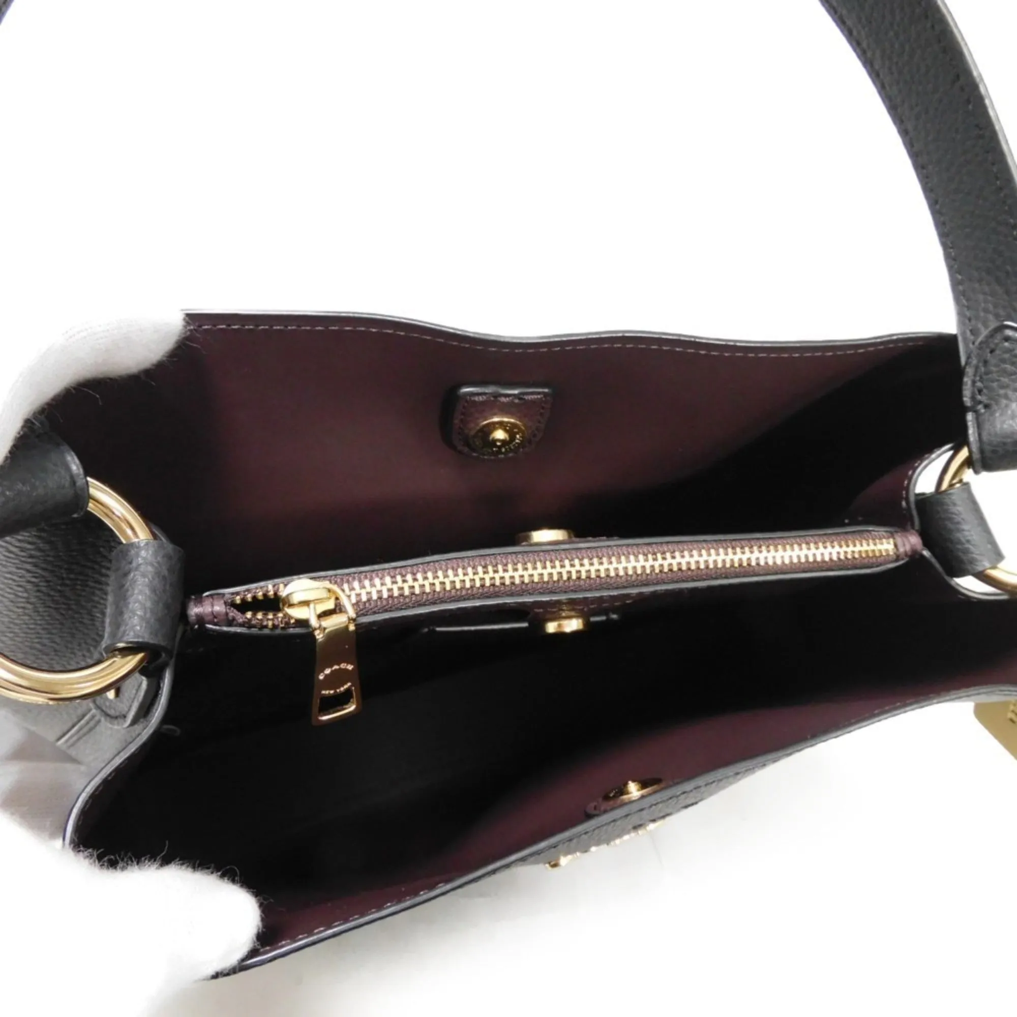 Coach  Leather Handbag Shoulder Bag (Pre-Owned)