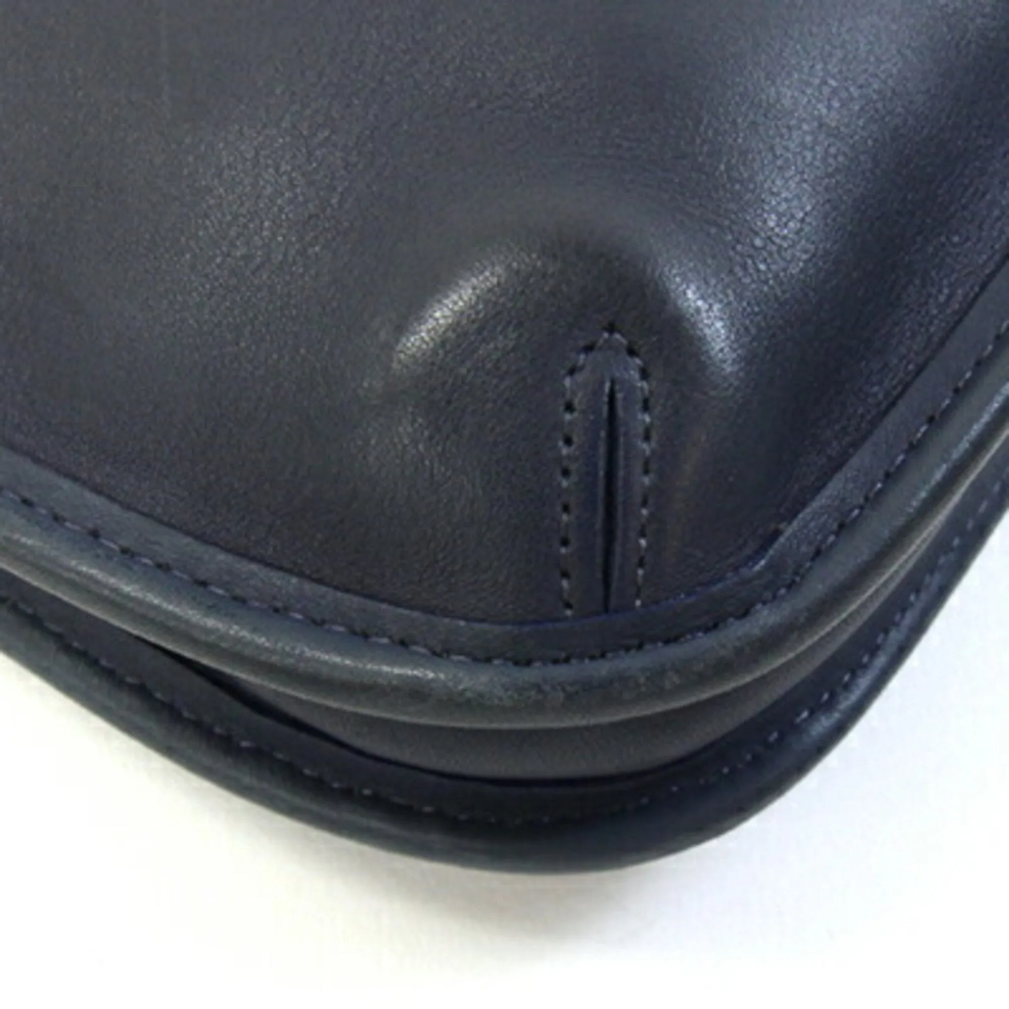 Coach Leather Shoulder Bag (Pre-Owned)