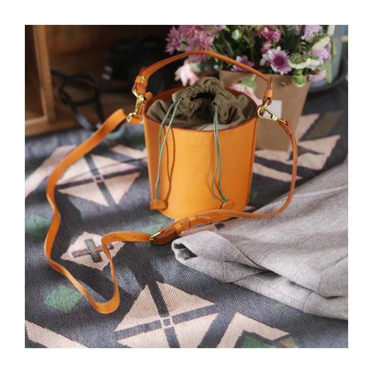 Fashion Womens Small Structured Red Leather Bucket Handbag Shoulder Bag Leather Drawstring Bucket Crossbody Bag