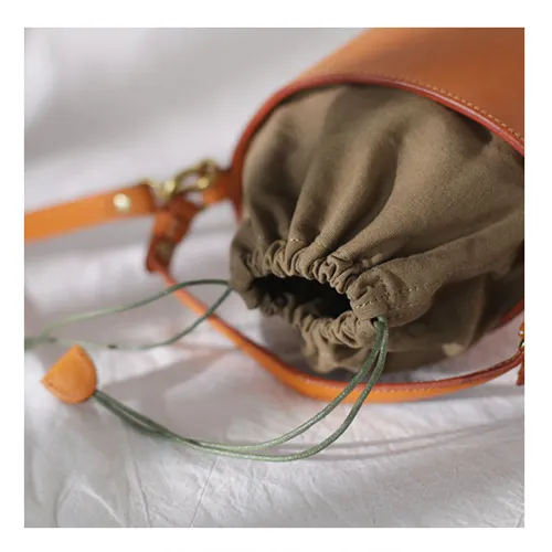 Fashion Womens Small Structured Red Leather Bucket Handbag Shoulder Bag Leather Drawstring Bucket Crossbody Bag