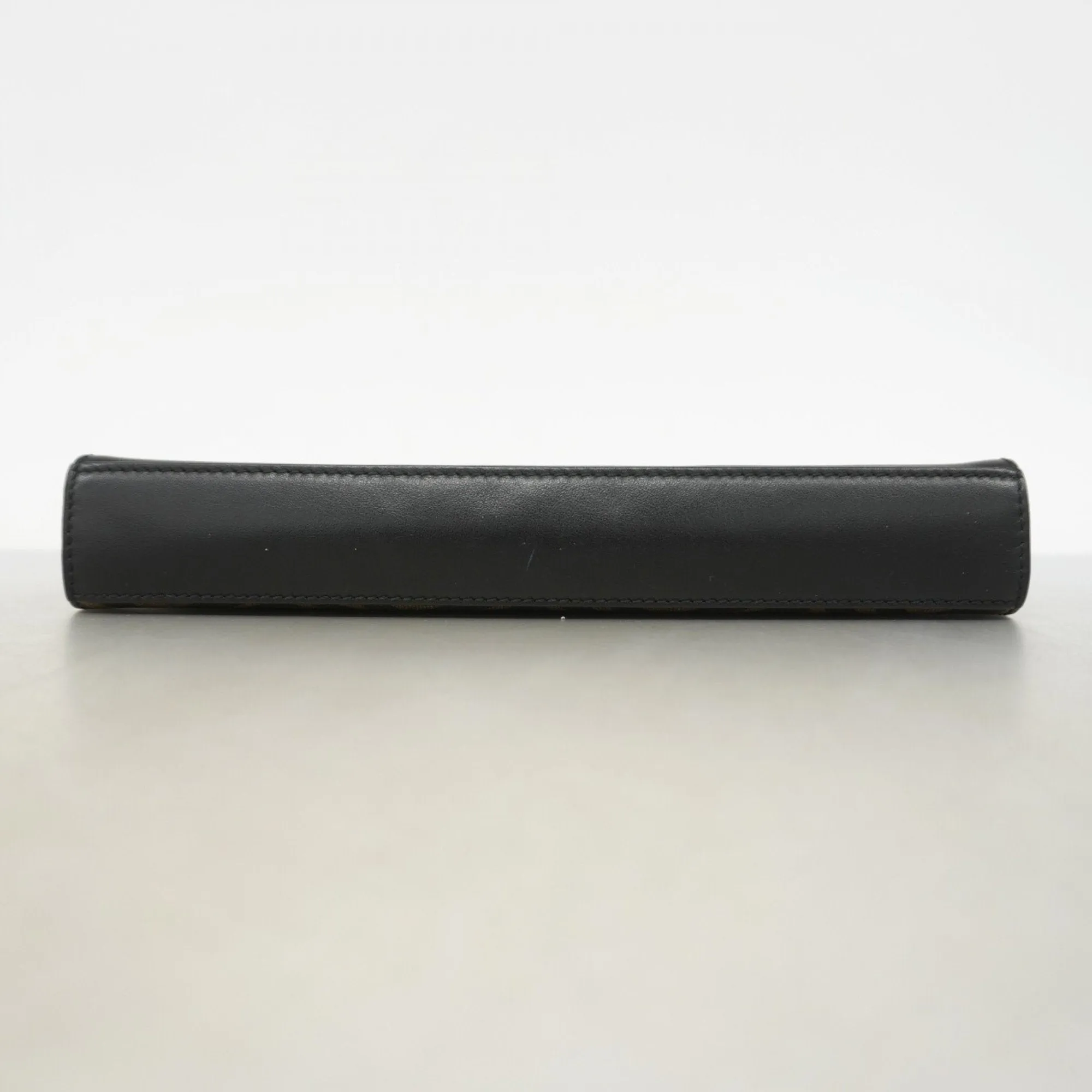 Fendi  Pvc Leather Clutch Bag (Pre-Owned)