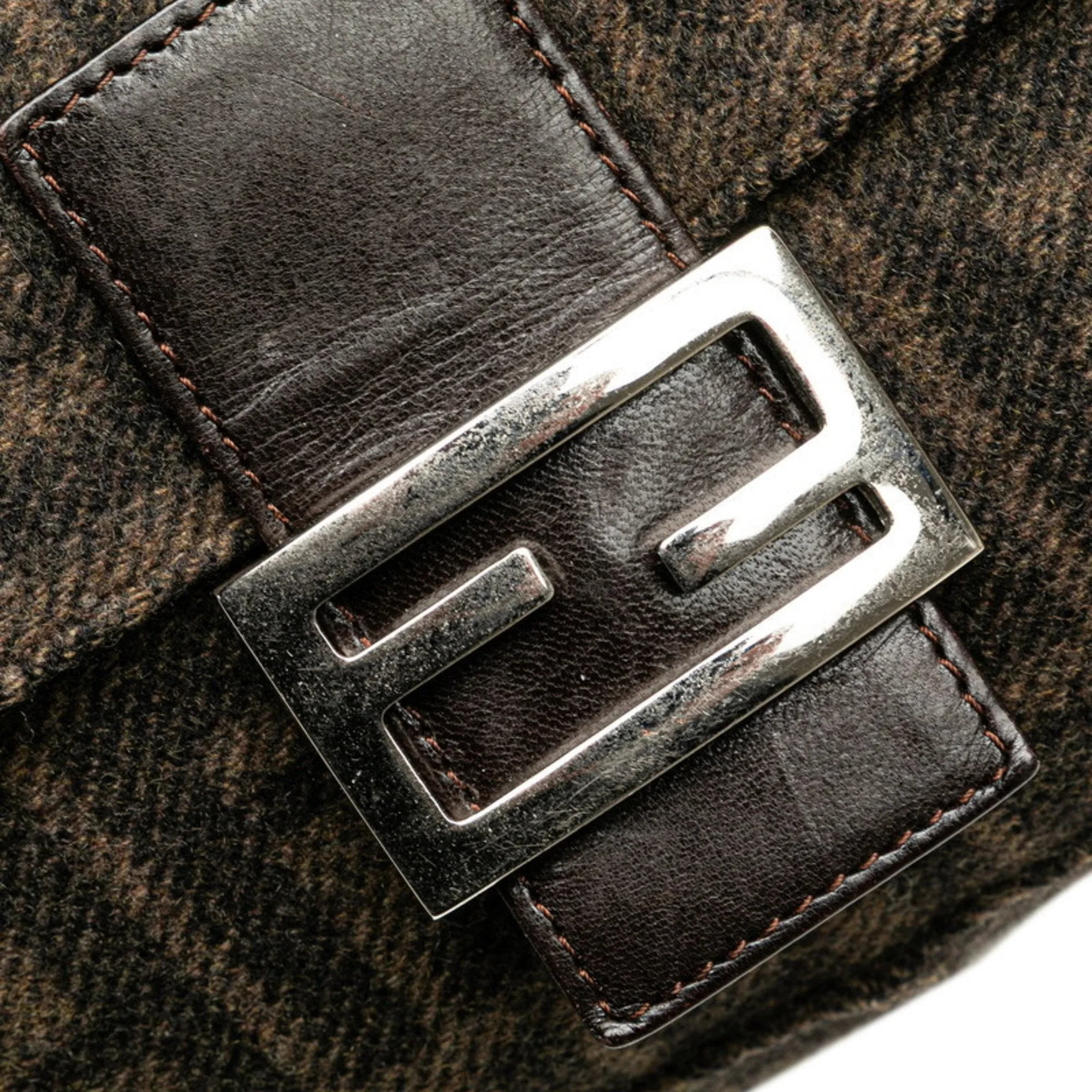 Fendi  Wool Leather Shoulder Bag (Pre-Owned)