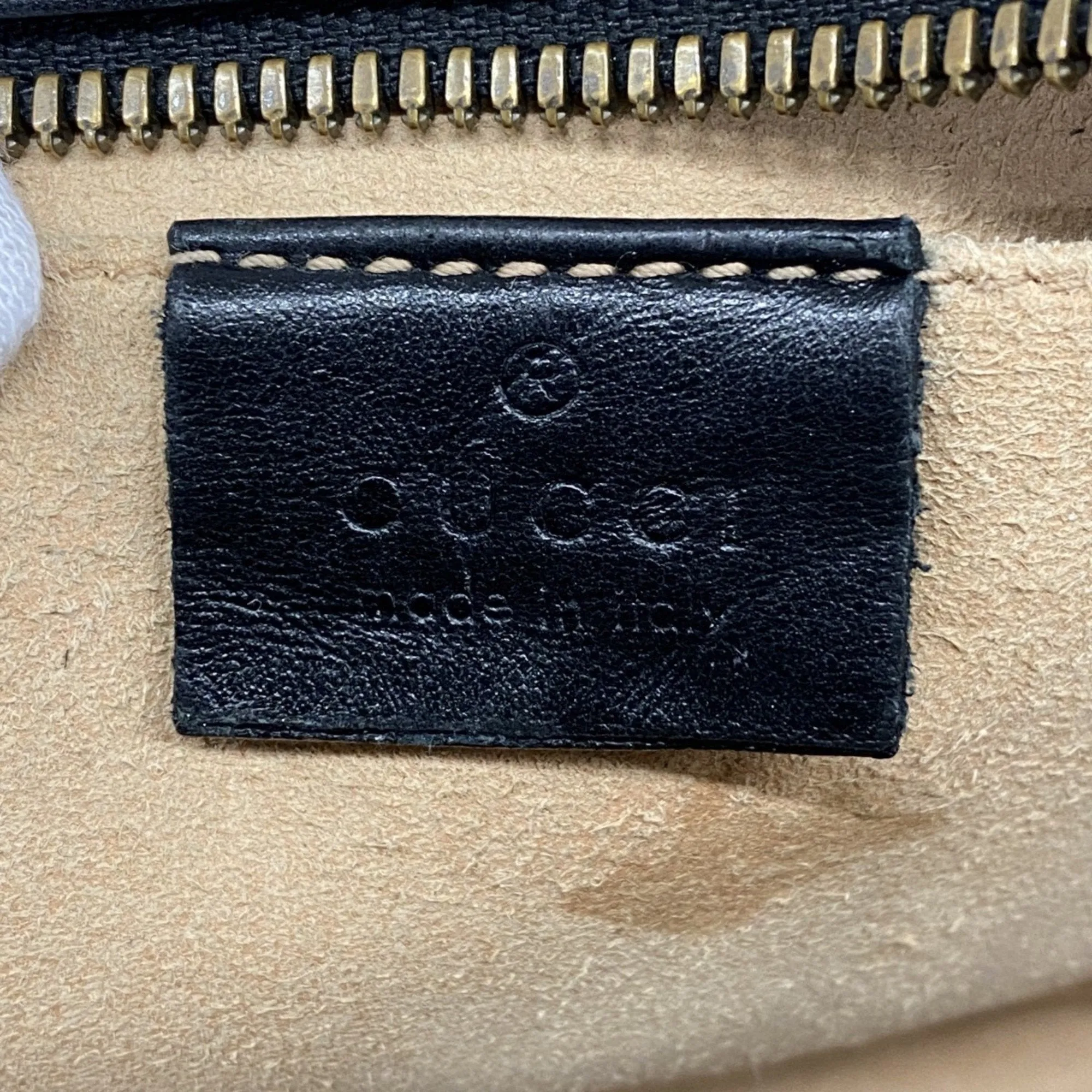 Gucci Leather Shoulder Bag (Pre-Owned)