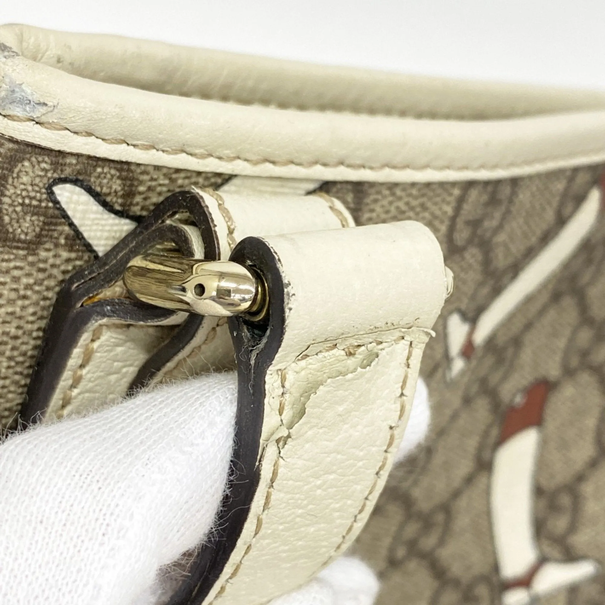 Gucci Pvc Shoulder Bag (Pre-Owned)