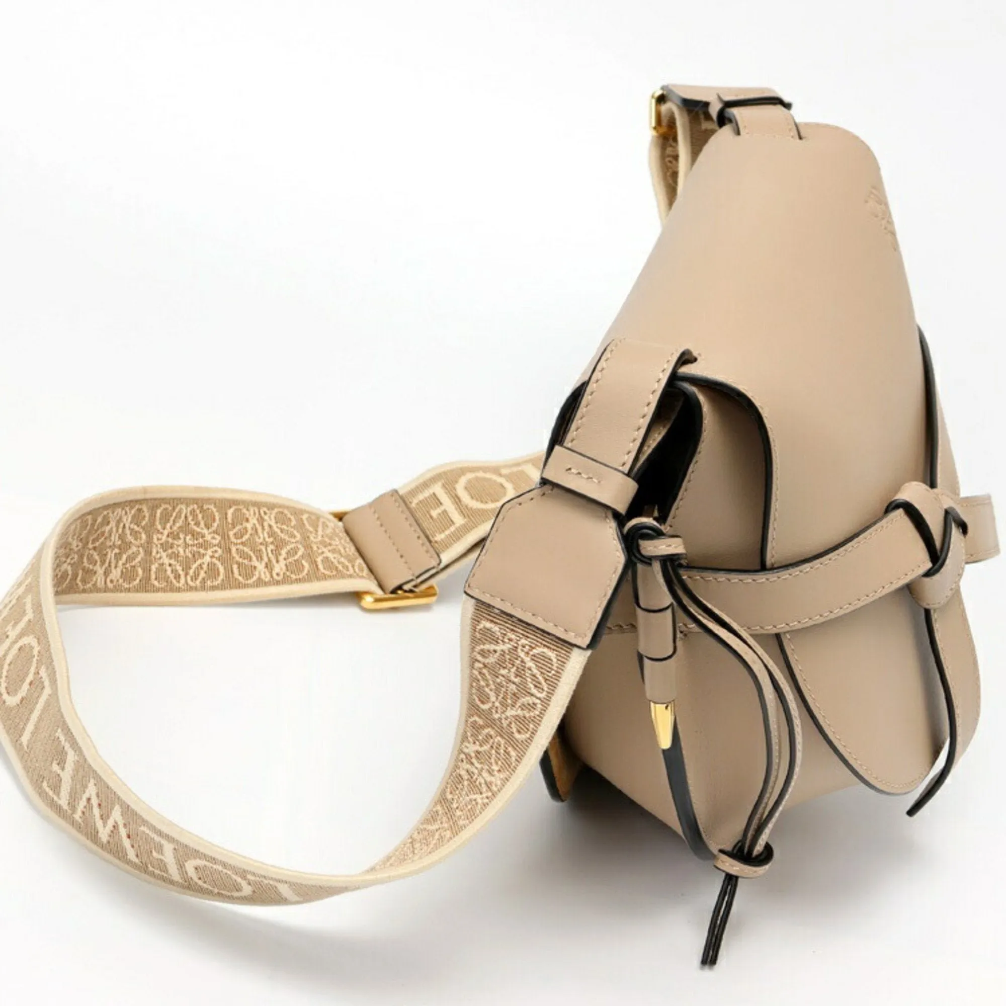 Loewe Jacquard Leather Shoulder Bag (Pre-Owned)