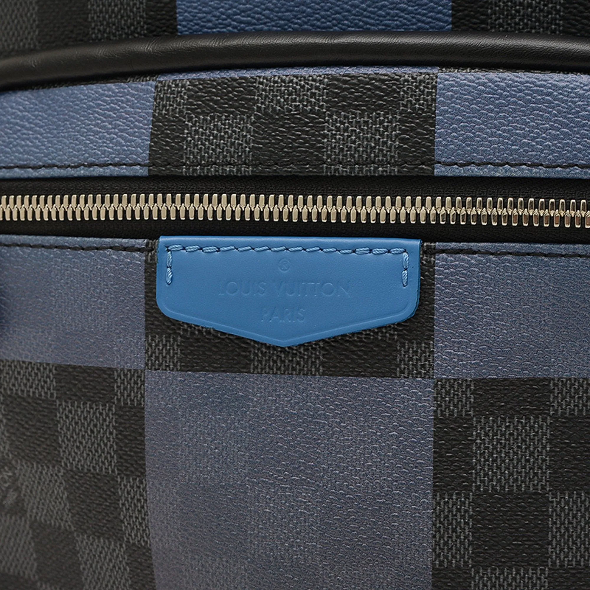 Louis Vuitton blue Damier Graphite Canvas Backpack (Pre-Owned)