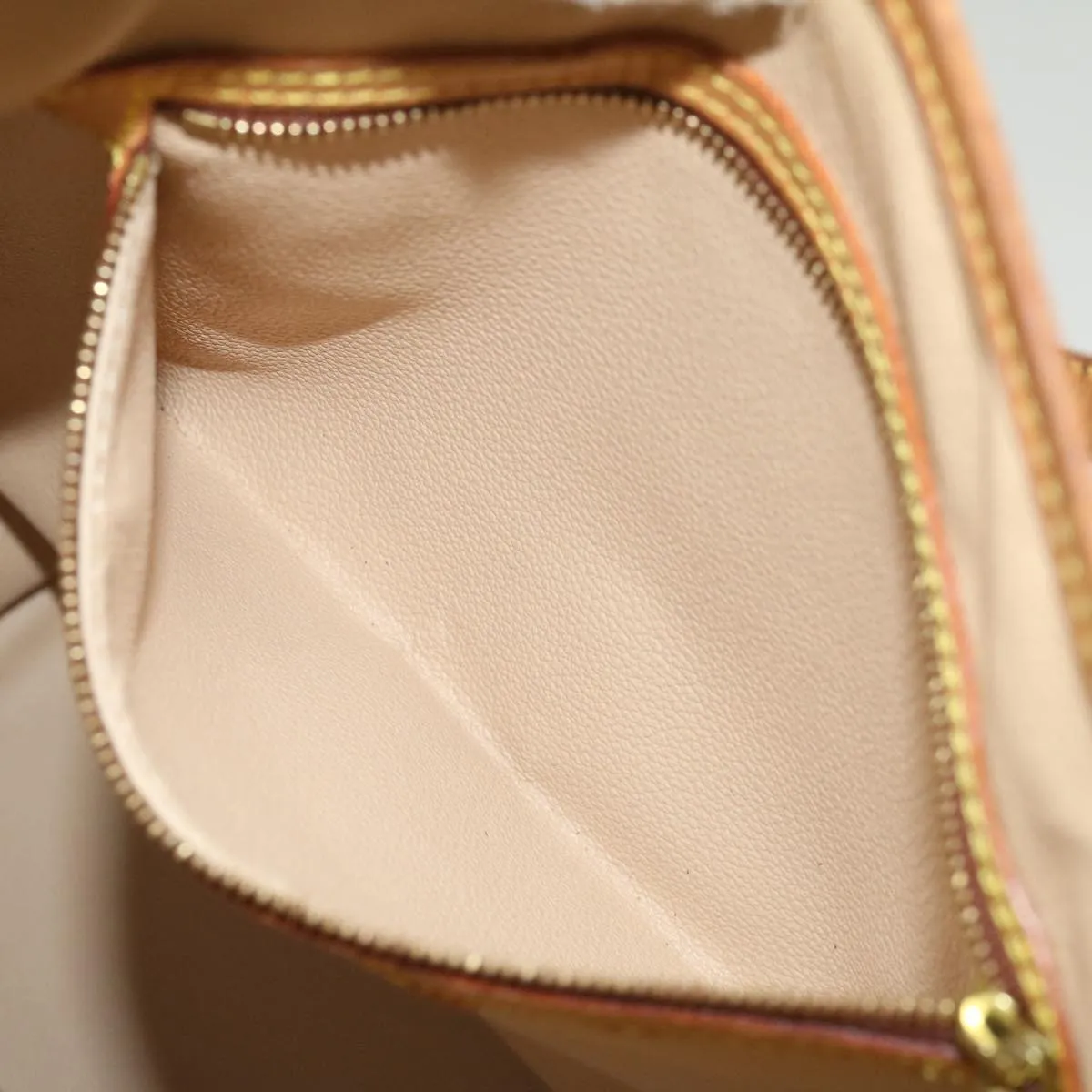 Louis Vuitton Bucket Shoulder Bag