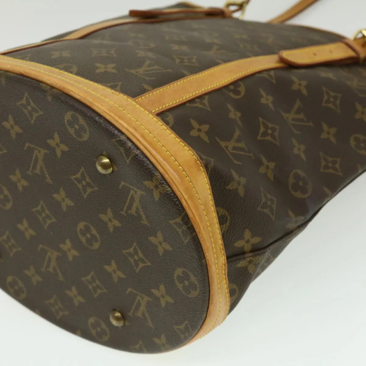 Louis Vuitton Bucket Shoulder Bag