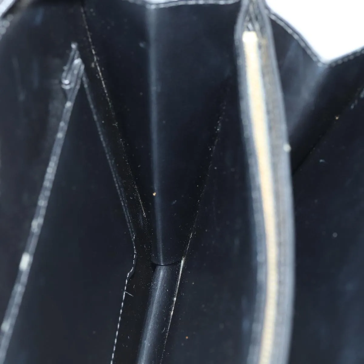 LOUIS VUITTON Capuchin Shoulder Bag