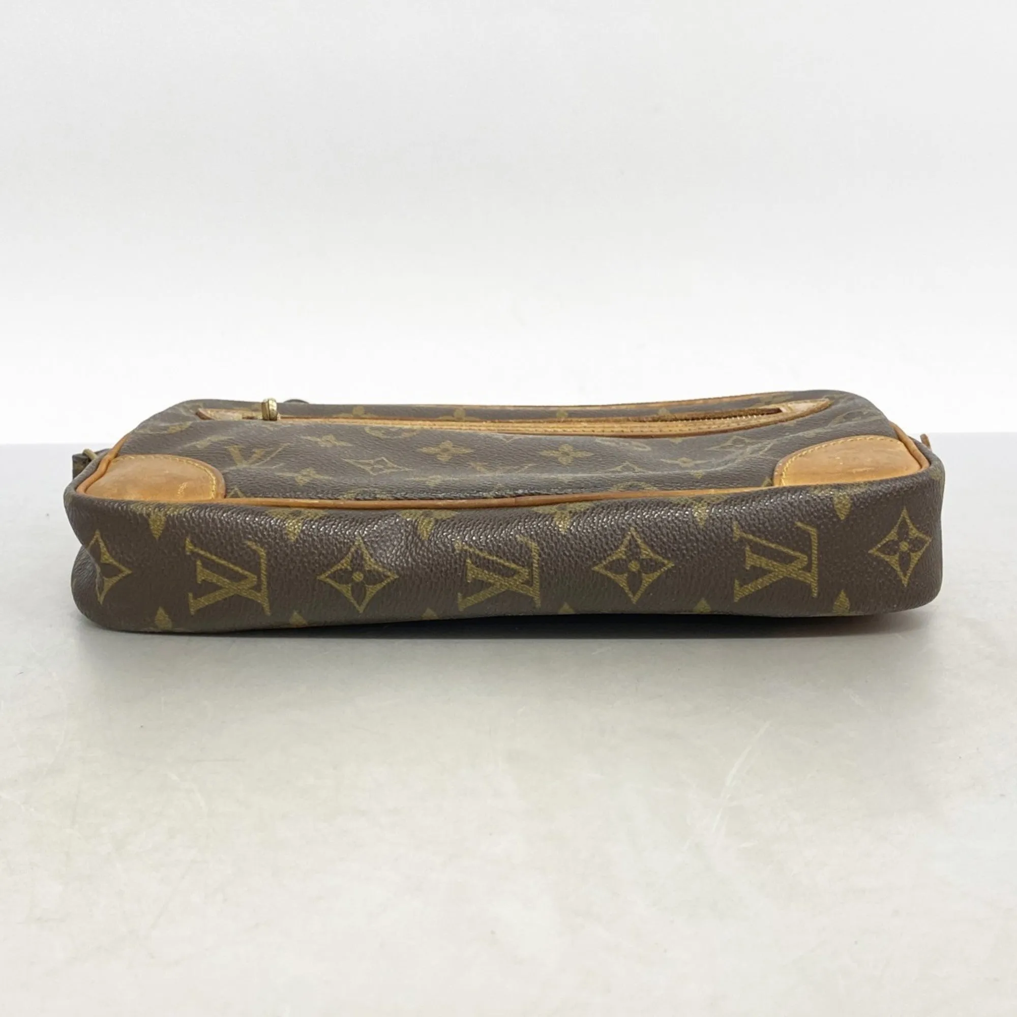 Louis Vuitton Clutch Bag (Pre-Owned)