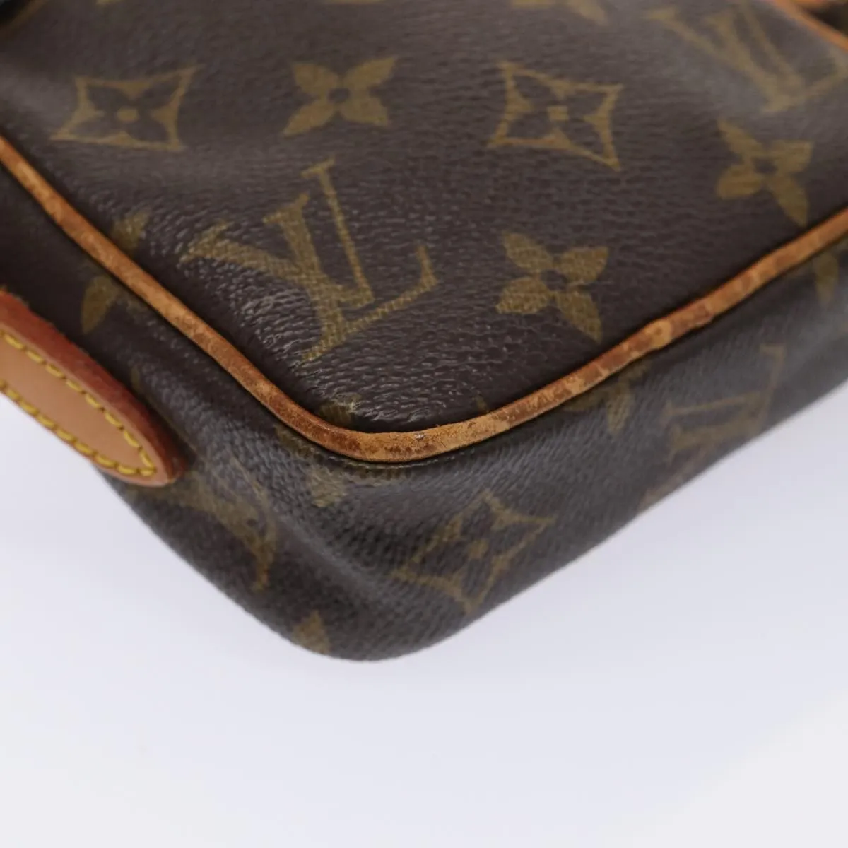 LOUIS VUITTON Danube Shoulder Bag