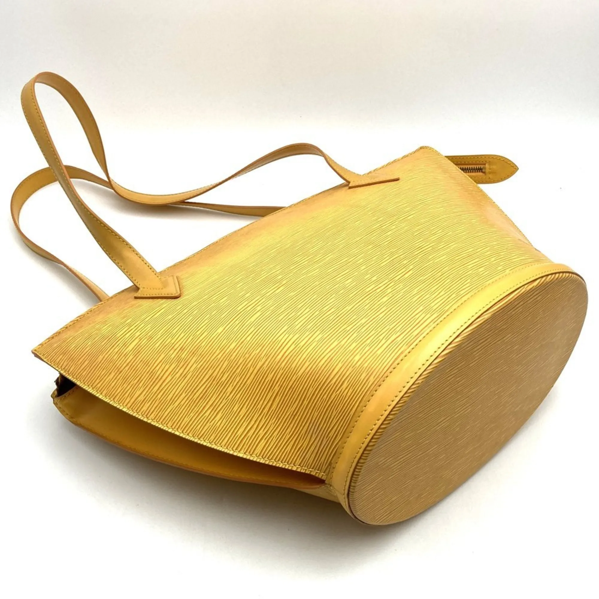Louis Vuitton Epi Epi Leather Shoulder Bag (Pre-Owned)