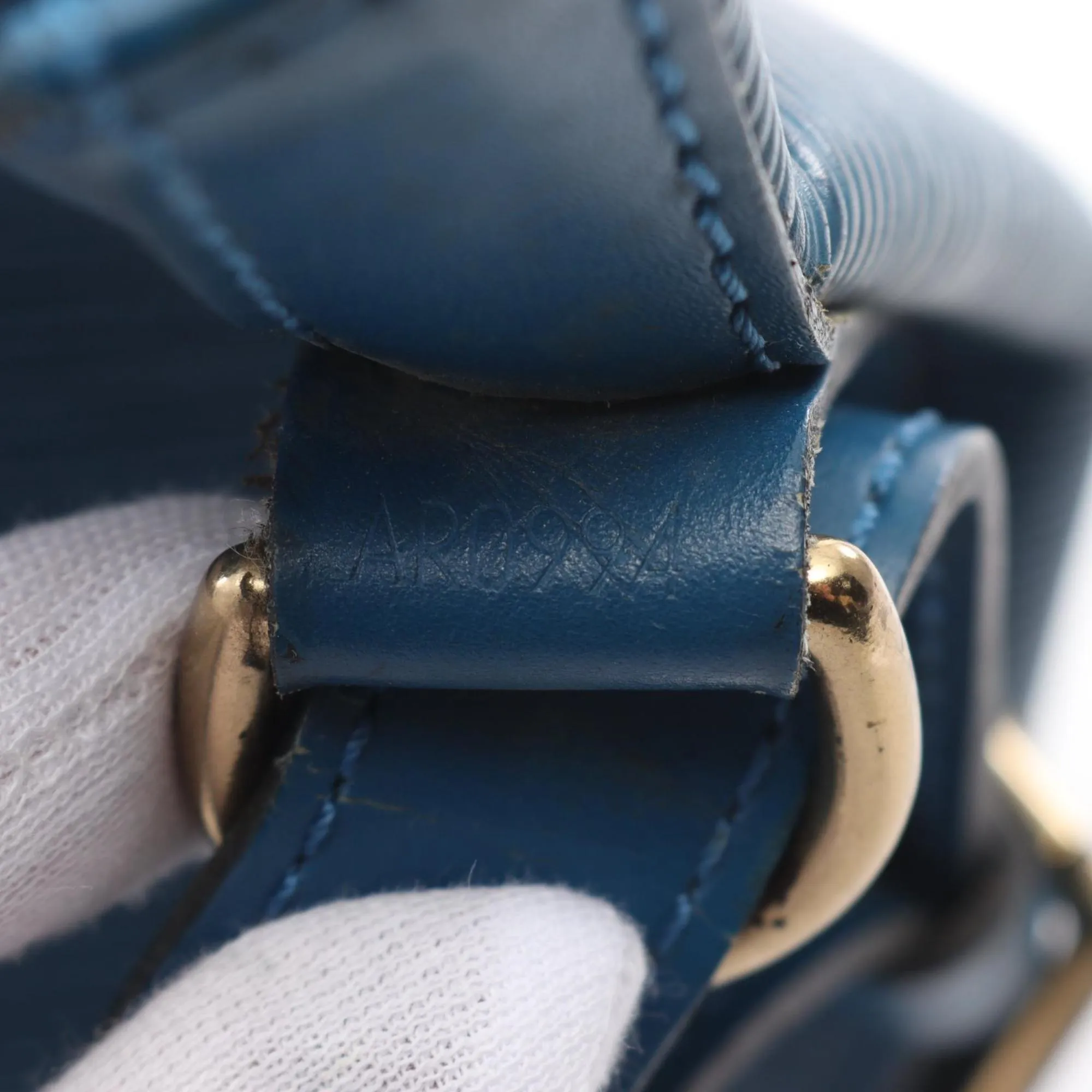 Louis Vuitton Epi Leather Shoulder Bag (Pre-Owned)
