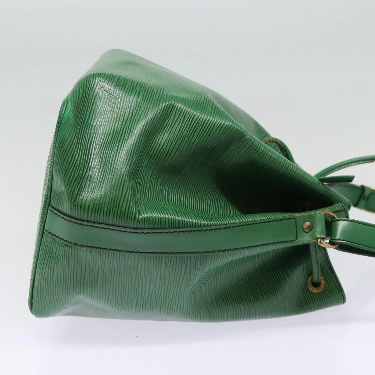 LOUIS VUITTON Epi Petit Noe Shoulder Bag Green M44102 LV Auth 76774