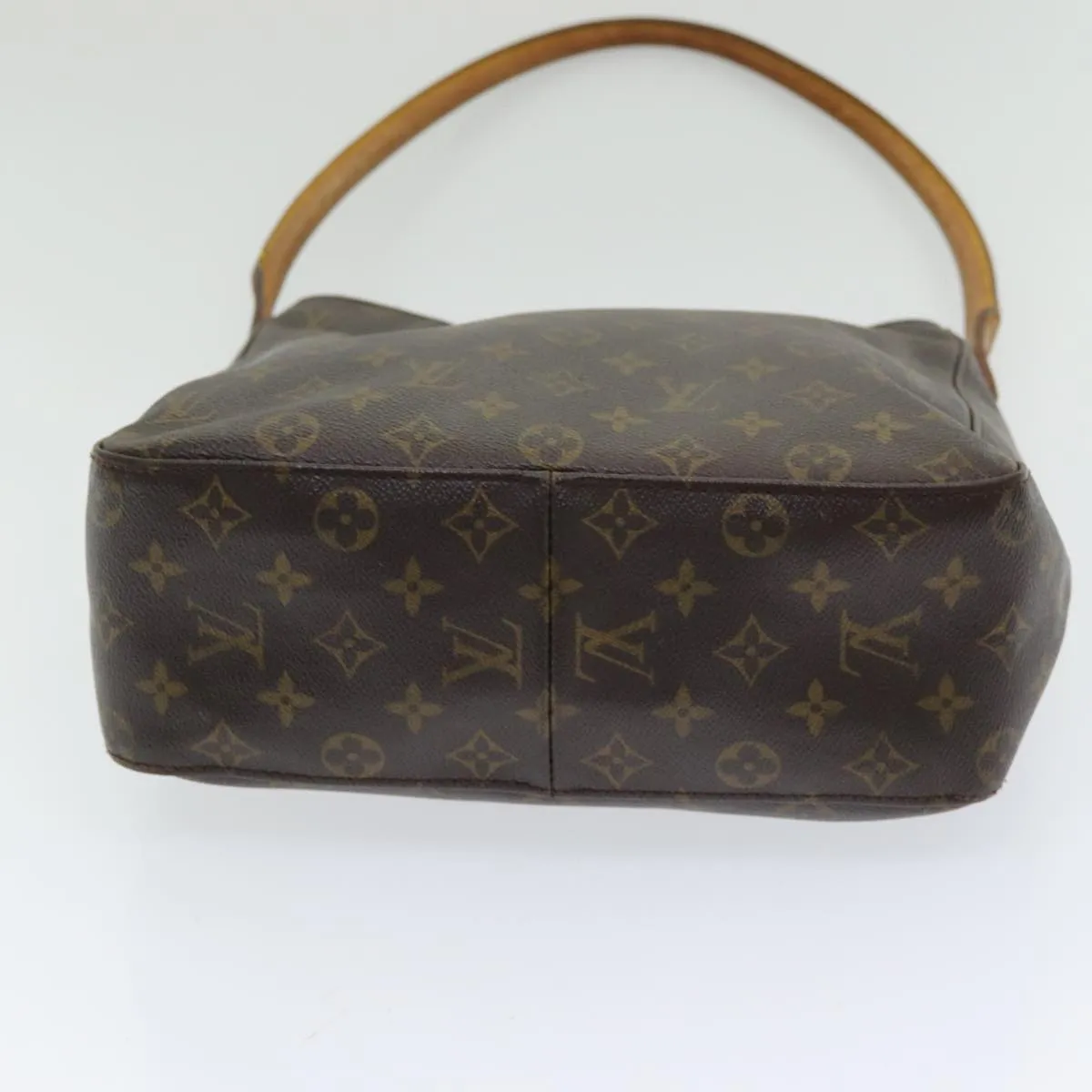 LOUIS VUITTON Looping GM Shoulder Bag