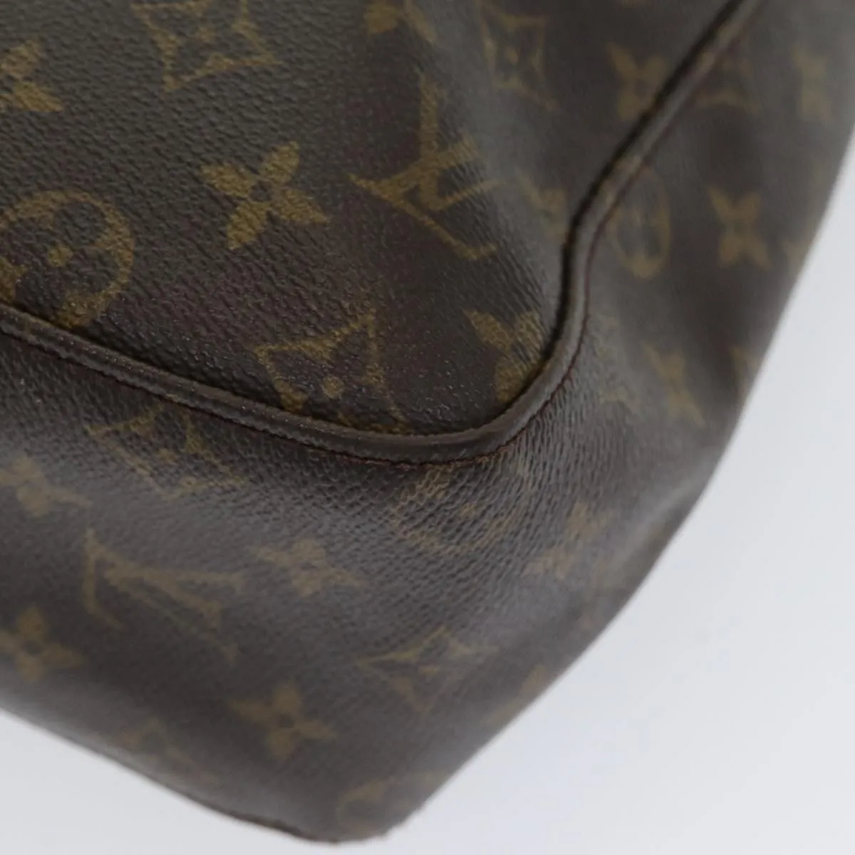 LOUIS VUITTON Looping GM Shoulder Bag
