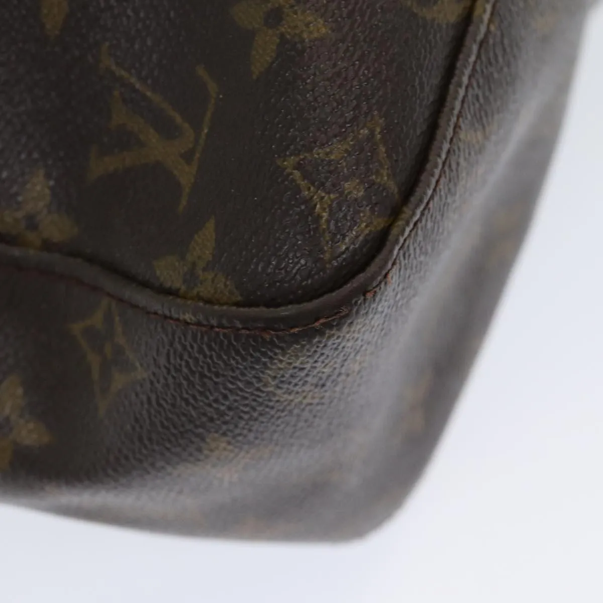 LOUIS VUITTON Looping GM Shoulder Bag