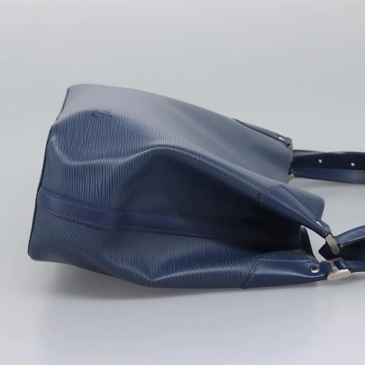 Louis Vuitton Mandala Leather Shoulder Bag (Pre-Owned)