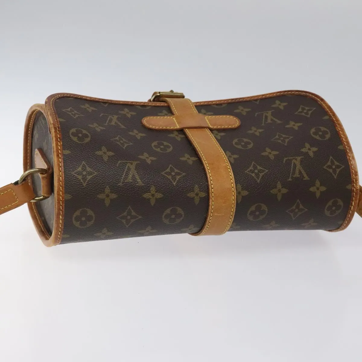 Louis Vuitton Marne Canvas Shoulder Bag (Pre-Owned)