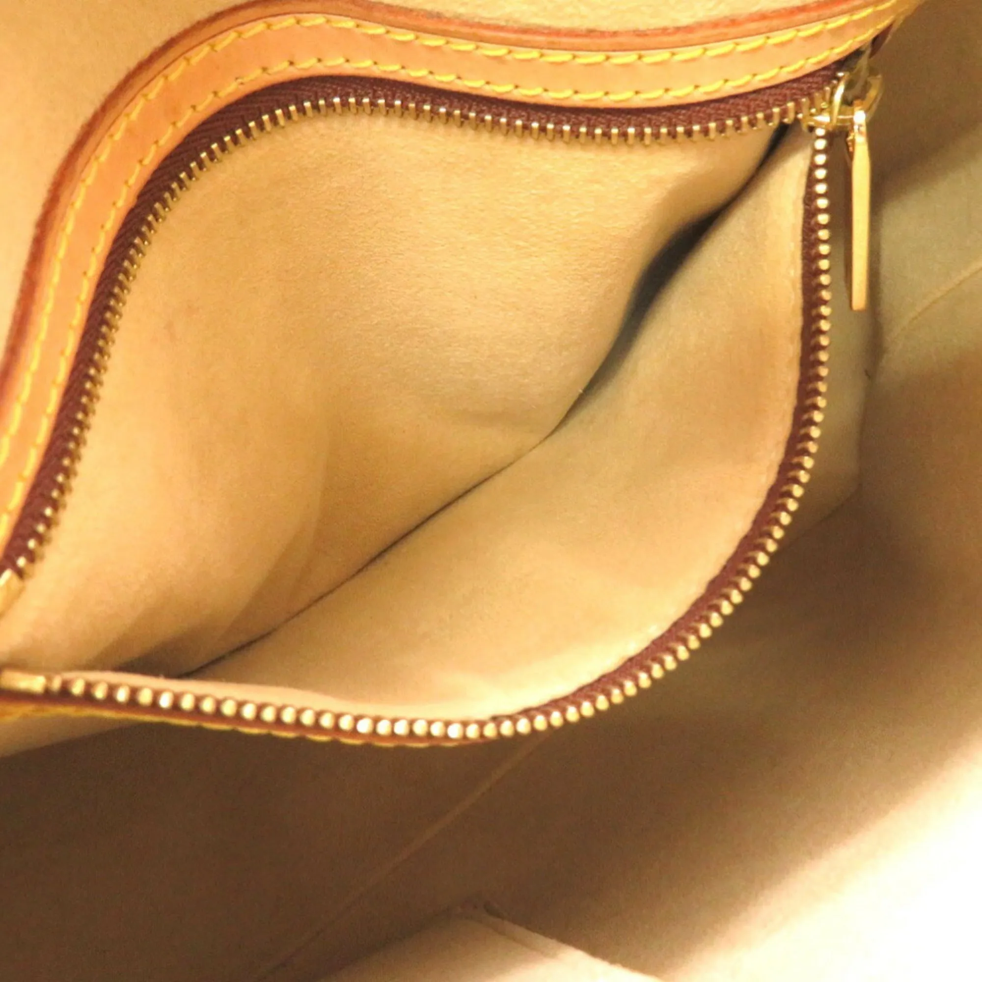 LOUIS VUITTON Monogram Looping MM M51146 Shoulder Bag