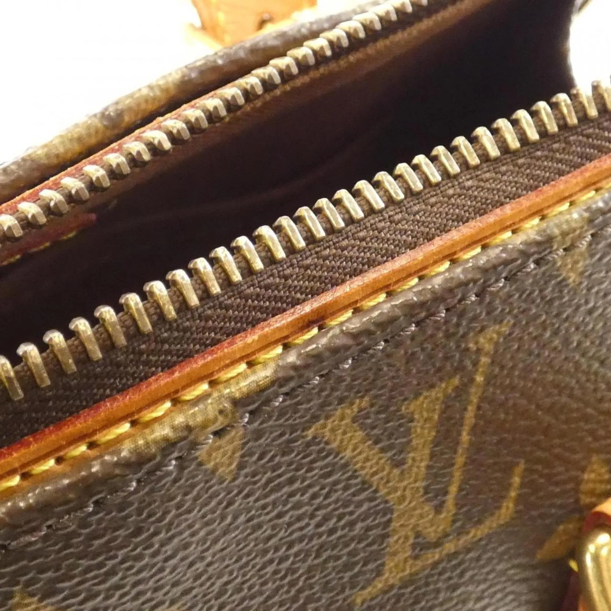 Louis Vuitton Monogram Marron Monogram Monogram Shoulder Bag (Pre-Owned)