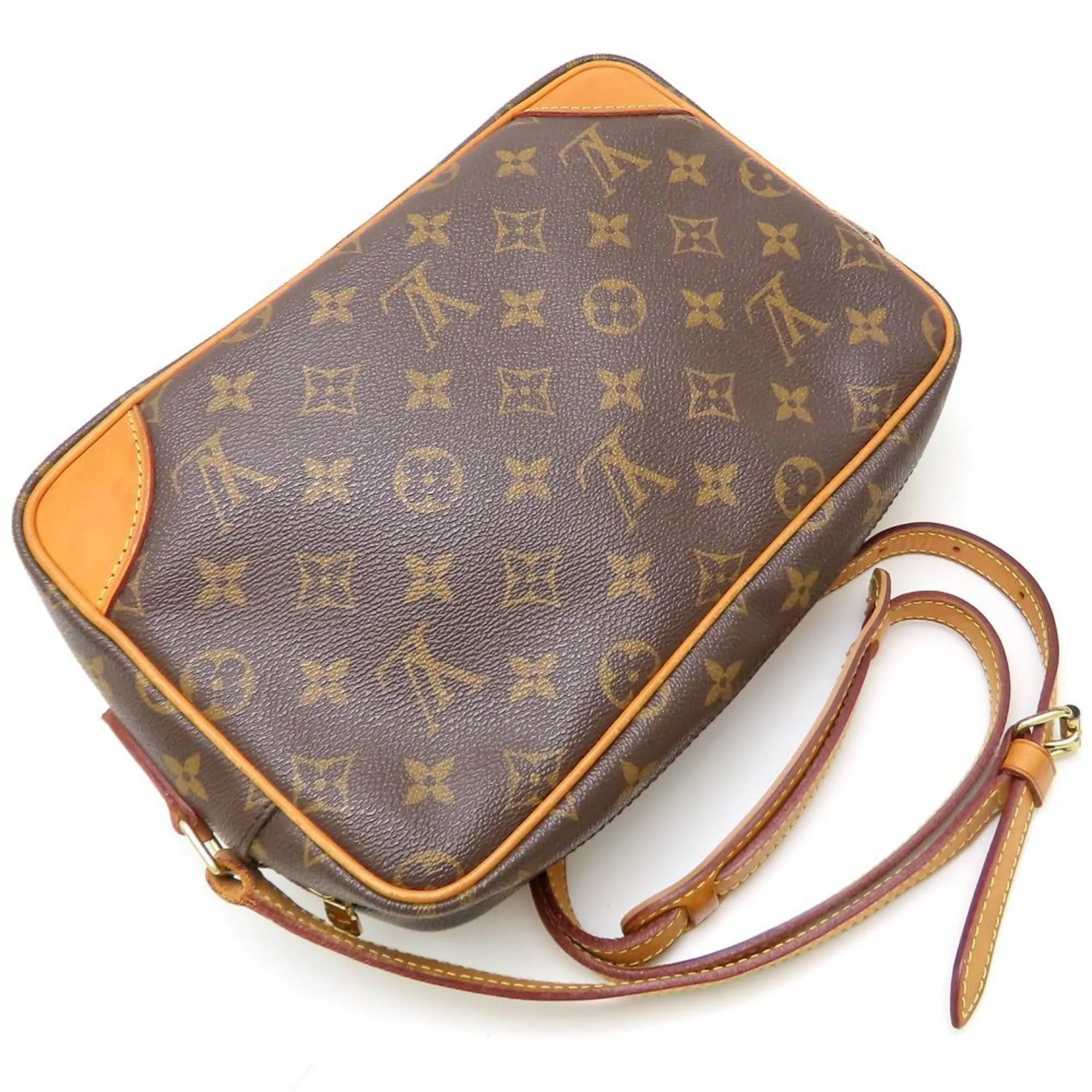 Louis Vuitton Monogram Monogram Shoulder Bag (Pre-Owned)