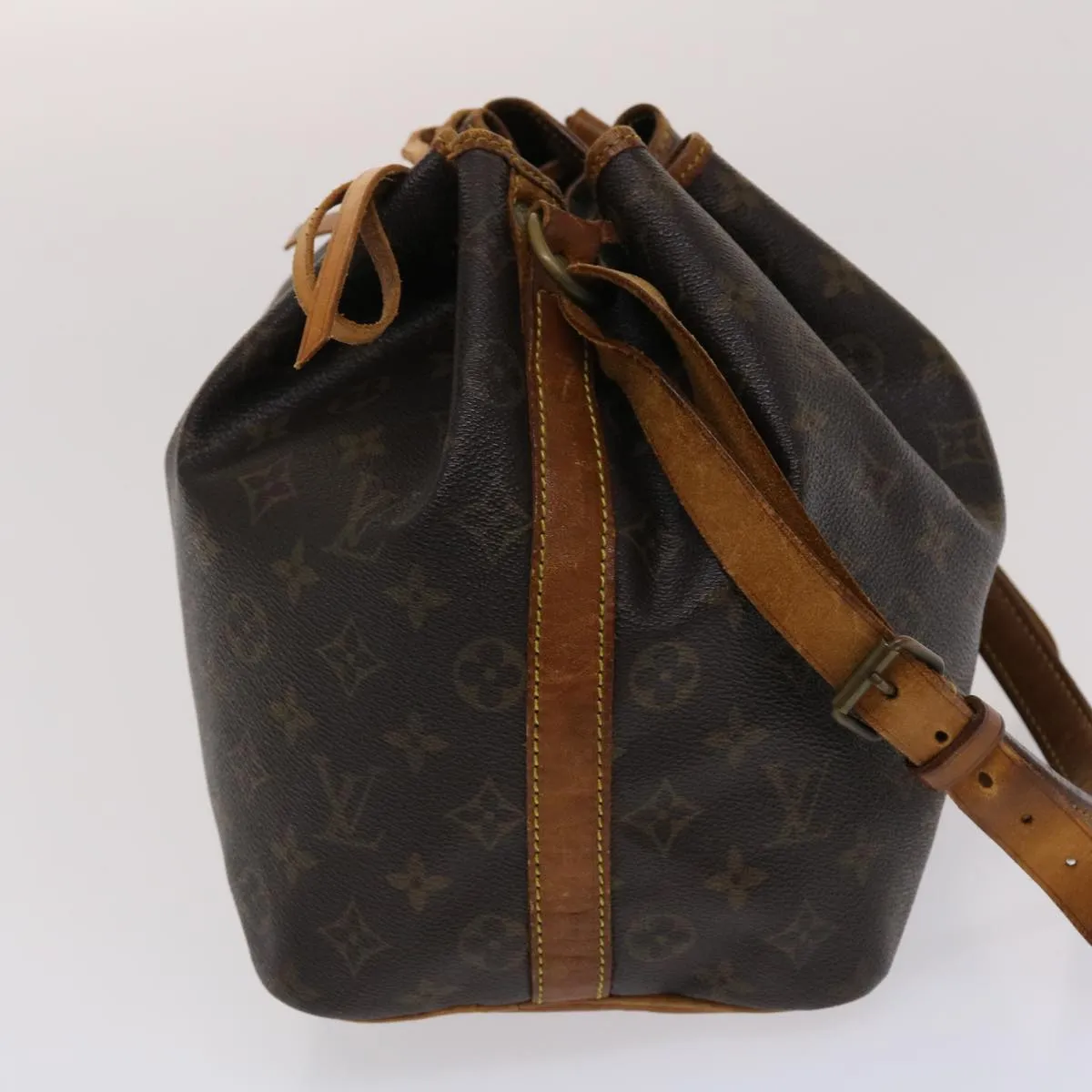 LOUIS VUITTON Monogram Petit Noe Shoulder Bag M42226 LV  th3802