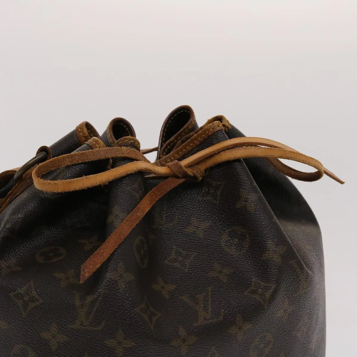 LOUIS VUITTON Monogram Petit Noe Shoulder Bag M42226 LV  th3802