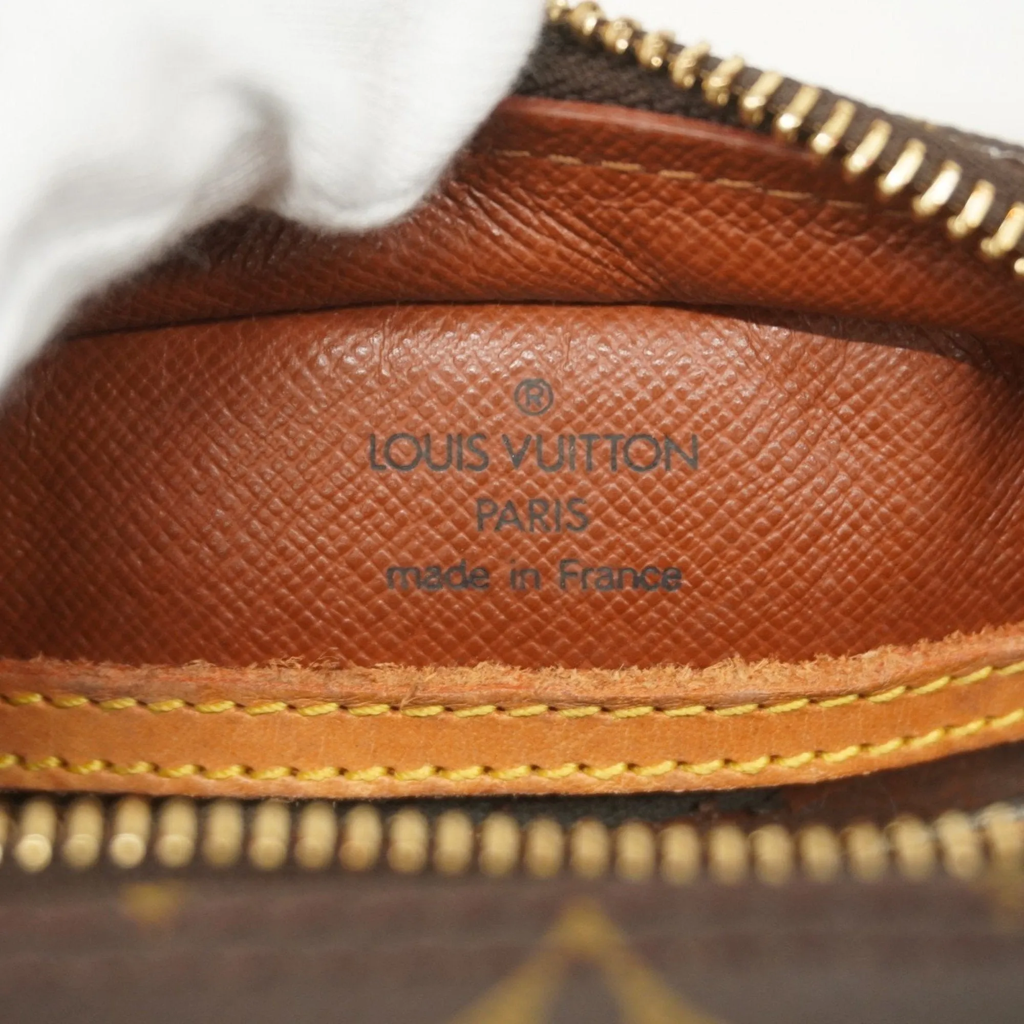 Louis Vuitton Shoulder Bag (Pre-Owned)
